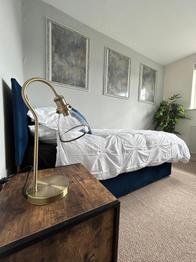 4-Bedroom Home Near Ema, Sleeps 6 Castle Donington Exteriör bild