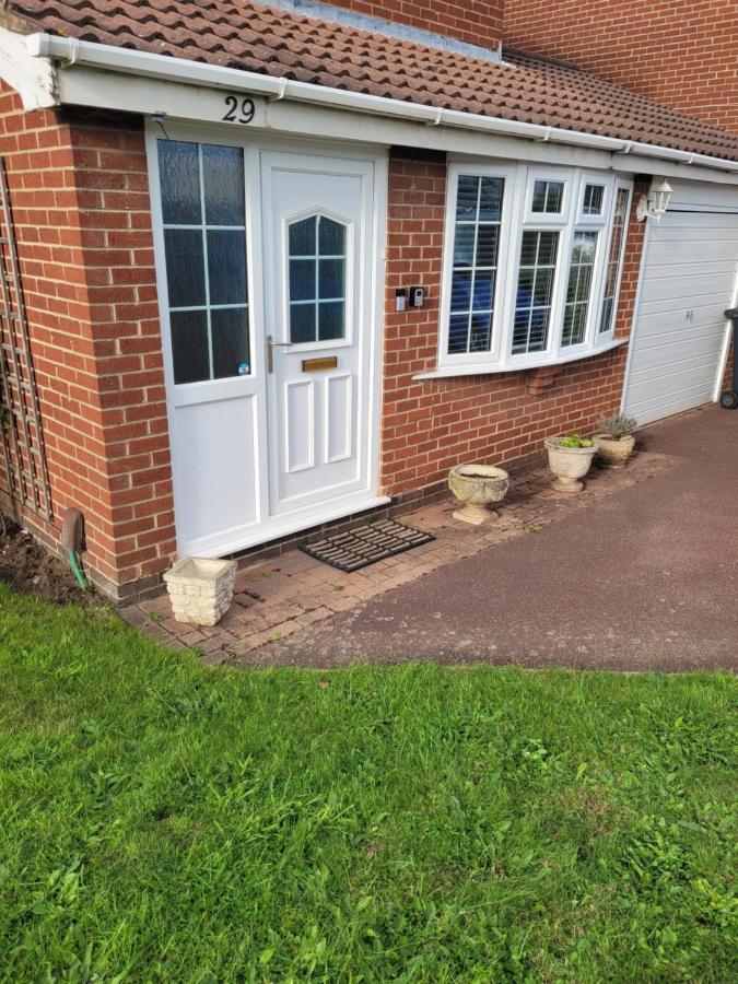 4-Bedroom Home Near Ema, Sleeps 6 Castle Donington Exteriör bild